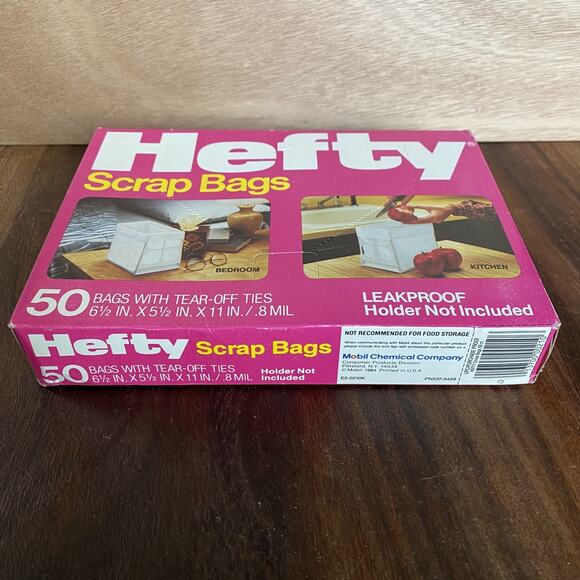 New Hefty Scrap Bags w/ Tear Off Ties 50 Bags 6.5 x 5.5 x 11 in Vintage - Picture 2 of 4